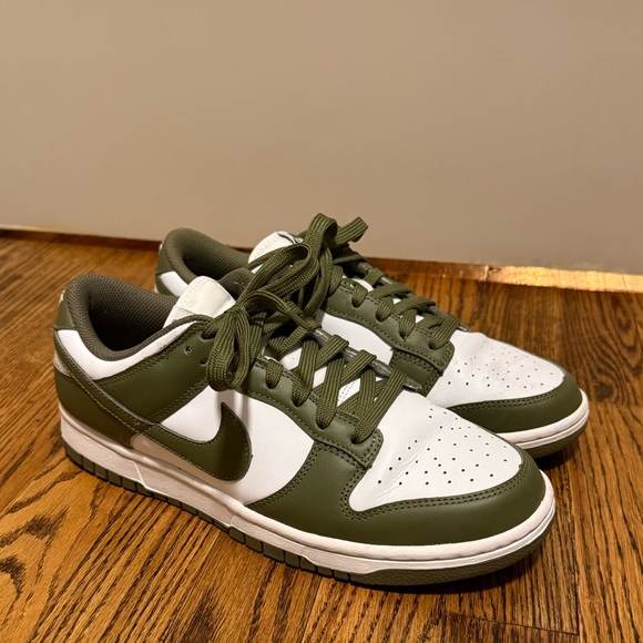 Nike Dunk Low - Picture 1 of 2
